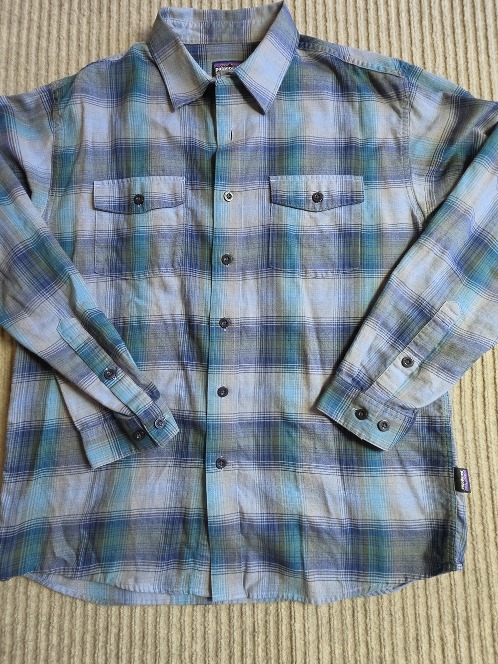 Patagonia Buckshot Shirt Mens Med Blue Plaid Organic Cotton Button Down Flannel